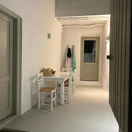 Holiday home - Traditional House
